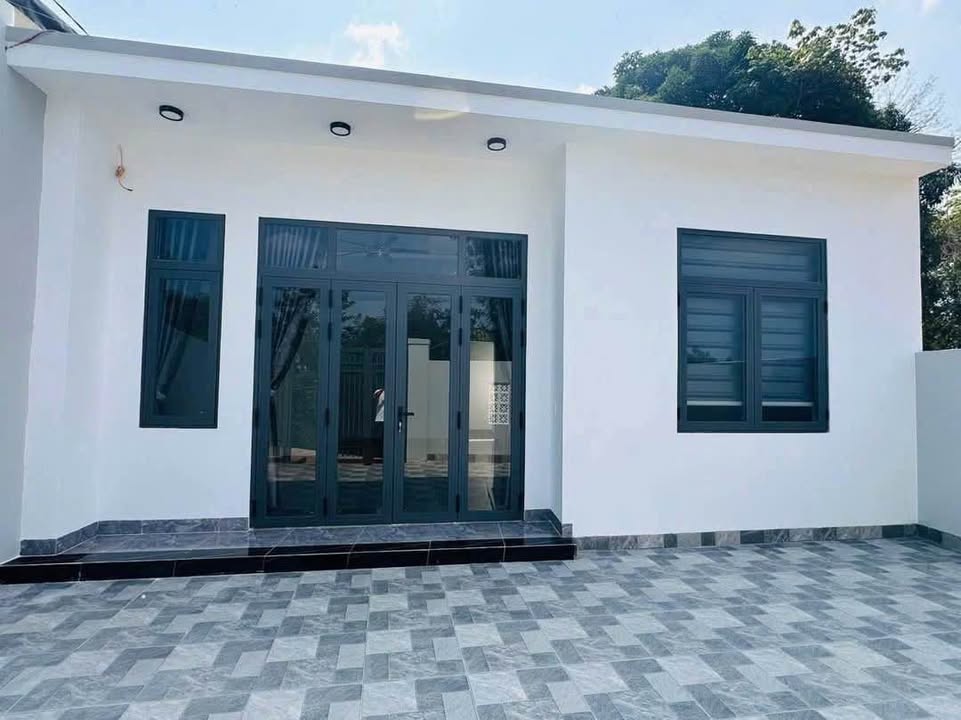 Nhà nguyên căn tại hẻm 451 đường Y Moan, Buôn Ma Thuột 112m² - Giá thuê chỉ 4 triệu!