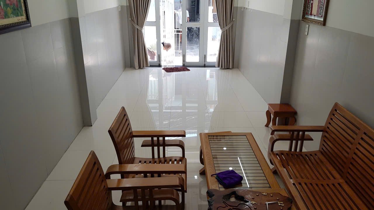 Nhà 3 tầng Vĩnh Trường, Nha Trang 44m² giá 2.2 tỷ - Hướng Nam mát mẻ!