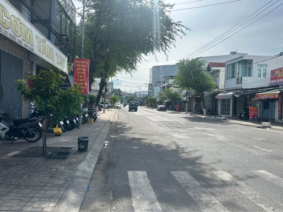 Nhà 2 Tầng Phước Long Nha Trang 61.4m² giá 1.95 tỷ - Đầu tư sinh lời ngay!