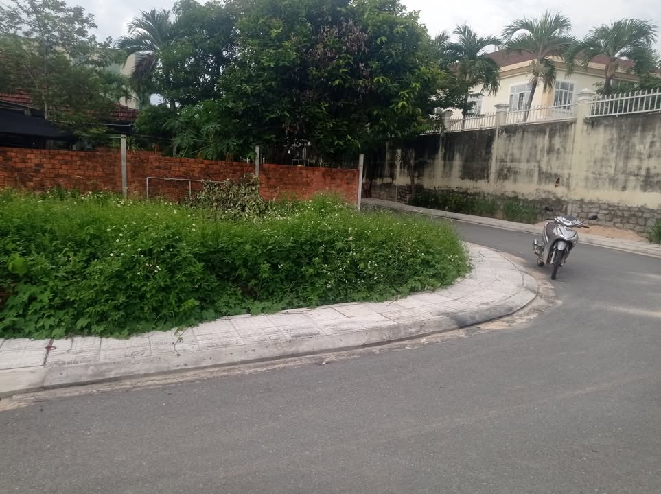 Đất nền Xã Chiên Đàn - Tam Kỳ, 175m² giá 1.57 tỷ - Mặt tiền đường thuận lợi!