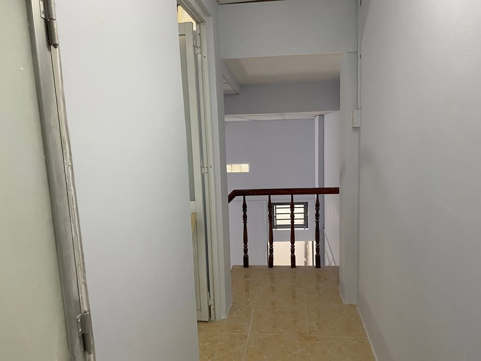 Nhà cho thuê mặt tiền Nguyễn Thái Học, Tân Thành, 67m² giá 13.5 triệu - Đẹp như mới, vào ở ngay!
