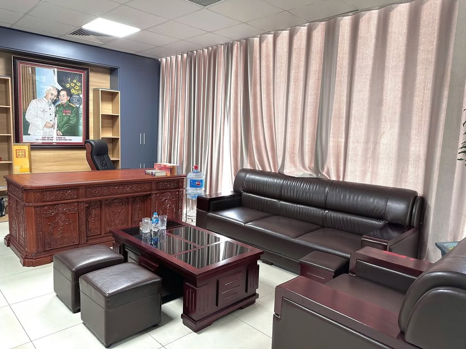 Văn phòng cho thuê tại 187 Nguyễn Tuân, Thanh Xuân 100m² giá 18 triệu - Không gian lý tưởng cho doanh nghiệp!