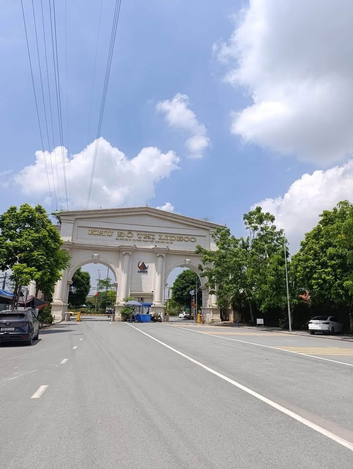 Biệt thự LIDECO Hoài Đức 144m² giá 23.5 tỷ - Lô góc, view công viên, kinh doanh tốt!