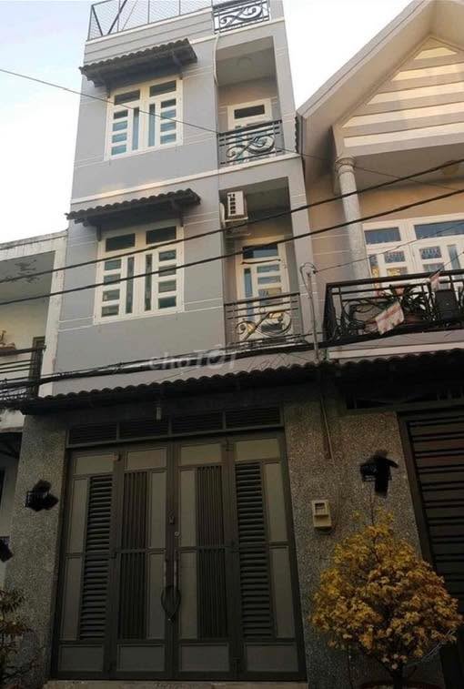 Nhà nguyên căn Bình Hưng Hòa, Bình Tân 36m² giá 8 triệu - Gần chợ, trường học tiện lợi!