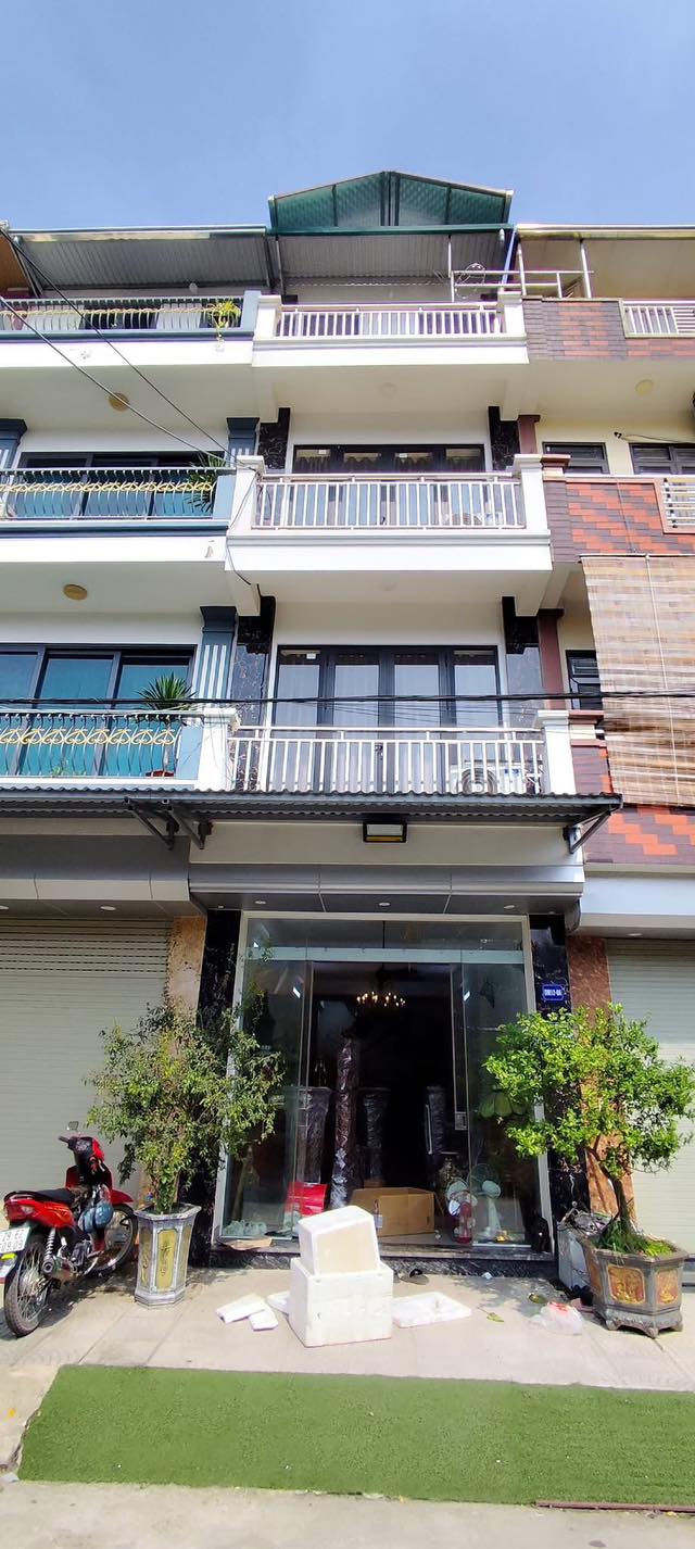 Nhà cho thuê tại Vạn Phúc, 60m² giá 23 triệu - Phù hợp cho gia đình và văn phòng!