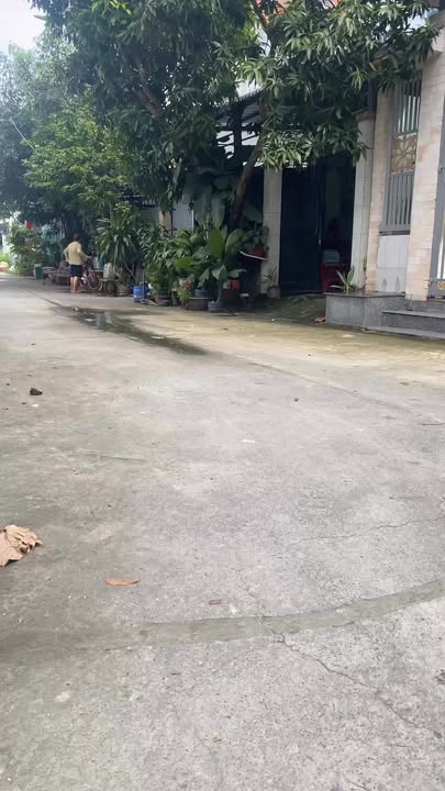 Đất lô góc 3 mặt tiền Nhà Bè 100m² giá 4.35 tỷ - Cơ hội vàng đầu tư!