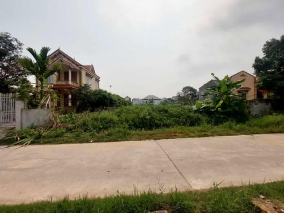 Đất nền Cầu Dòng Trần Hưng Đạo 152.7m² giá 700 triệu - Cơ hội đầu tư hấp dẫn!