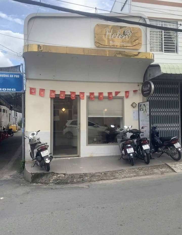 Nhà mặt tiền Trần Bình Trọng, Cần Thơ 90m² giá chỉ 11 triệu - Thích hợp kinh doanh!