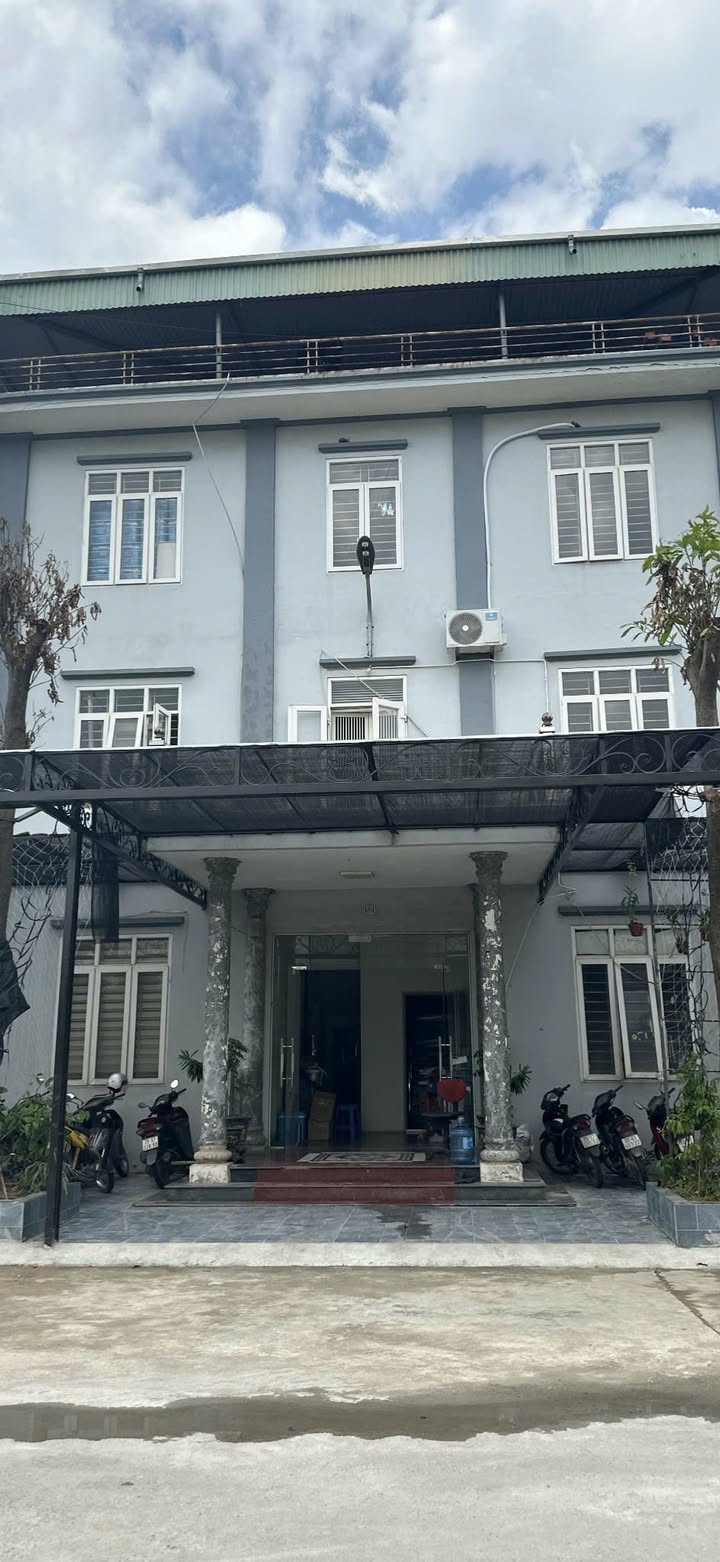 Cho thuê văn phòng tại KCN Thạch Bích, 80m² chỉ 10 triệu/tháng - Phù hợp cho kinh doanh online!