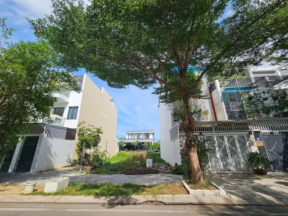 Nhà bán đường số 1, phường Vĩnh Thái, Nha Trang 100m² giá 5.7 tỷ - Vị trí đắc địa, sẵn sàng ở ngay!