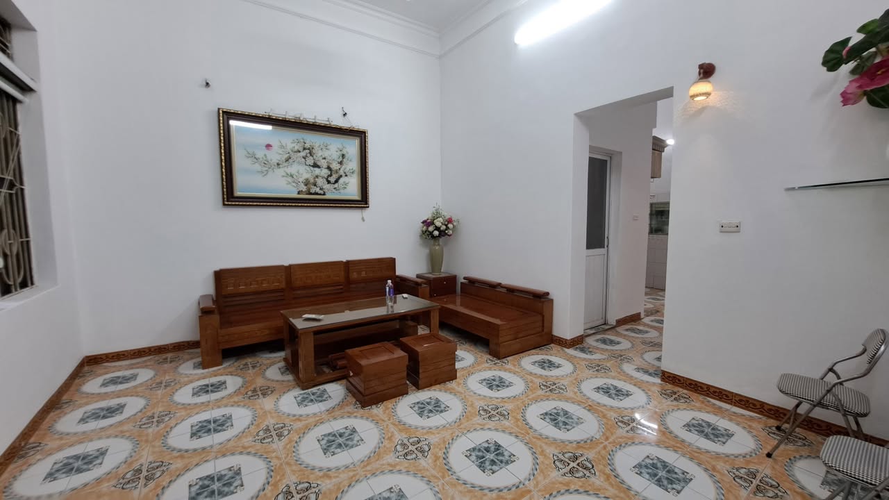 Nhà 4 tầng khu phố Nguyễn Sơn, 55m² giá 9 tỷ - Cơ hội đầu tư tuyệt vời!