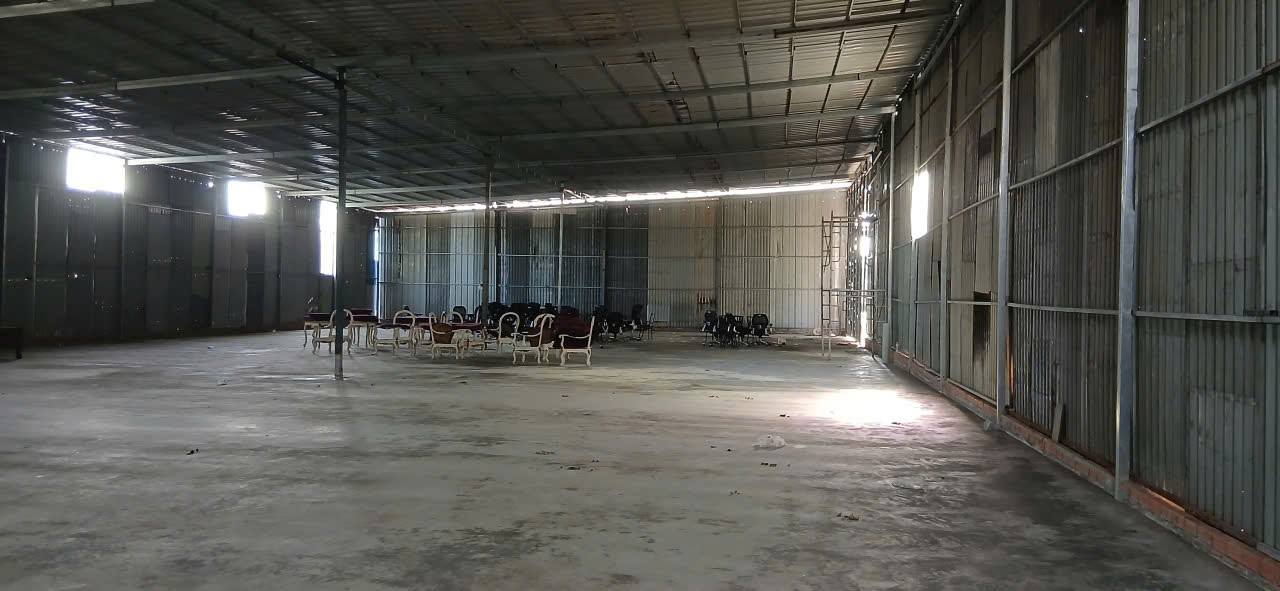 Kho cho thuê Vĩnh Lộc A 800m² giá 40 triệu - Hoạt động ngay!