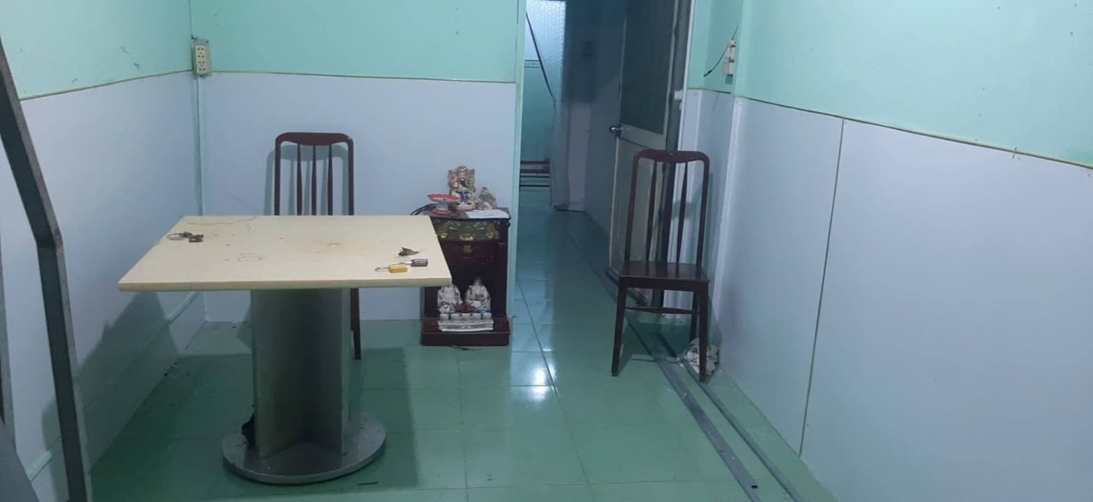 Nhà cho thuê hẻm Nhà Thuốc Tây Hồng Đào, Cà Mau 36.4m² giá 2.5 triệu - Chính chủ cho thuê!