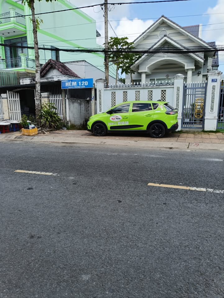 Nhà hẻm 3 gác đường Văn Ngọc Chính, Sóc Trăng 101.5m² giá 900 triệu - Sổ đỏ chính chủ!