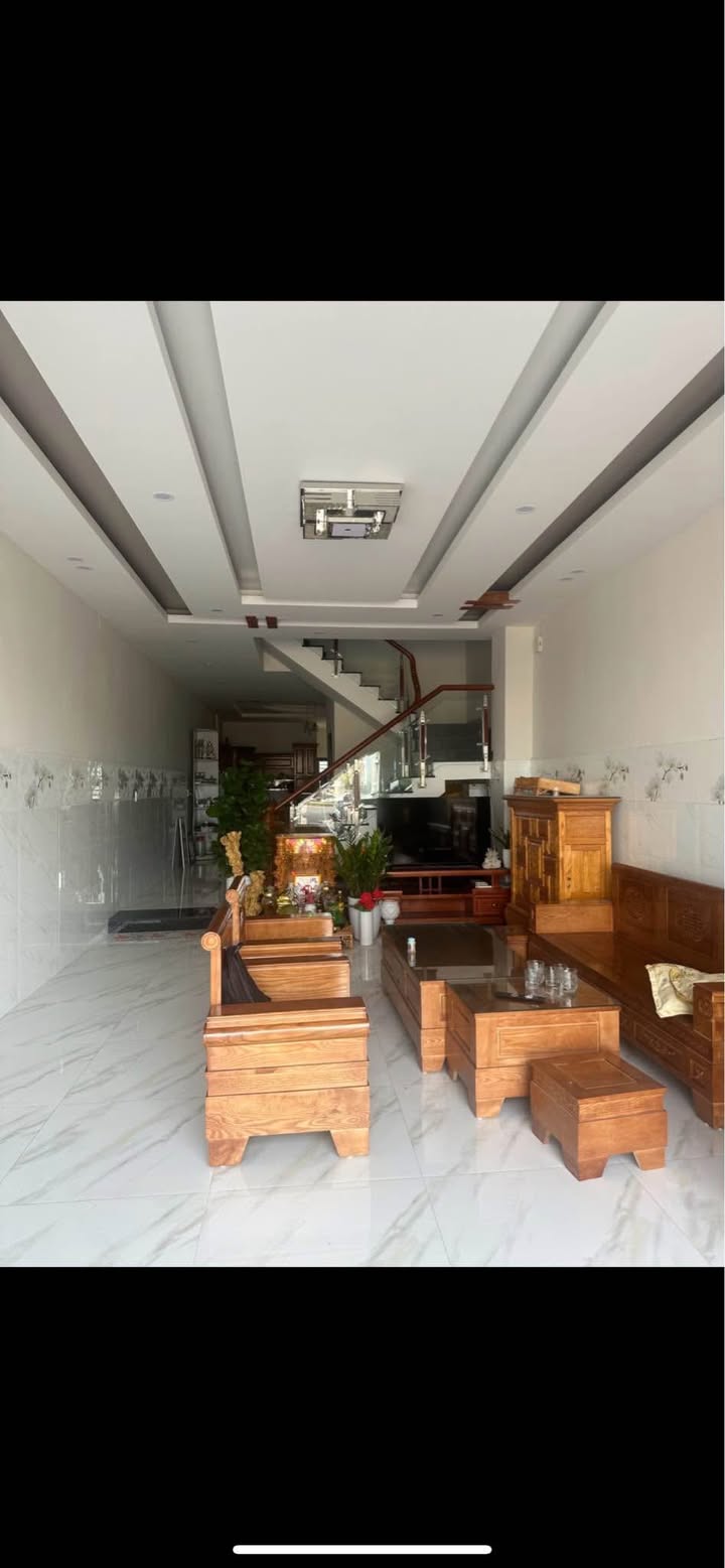 Nhà 3 tầng mới đẹp tại KĐT Ven Sông Hòa Quý 108m² giá 8.3 tỷ - Không thể bỏ lỡ!