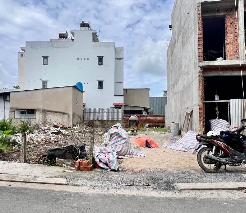 Đất thổ cư đường Thới An 05, Q12, 71.2m² giá 4 tỷ - Sổ hồng chính chủ!