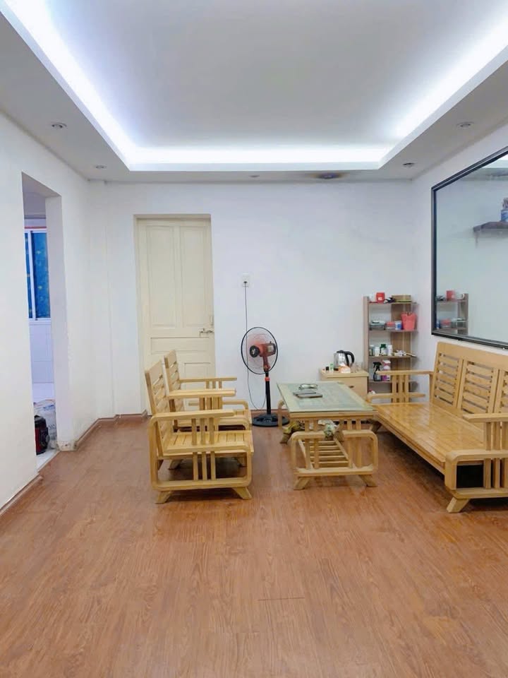 Nhà cho thuê 2PN 1WC tại Ngách 9 Ngõ 95 Chùa Bộc - Nhanh tay sở hữu ngay!