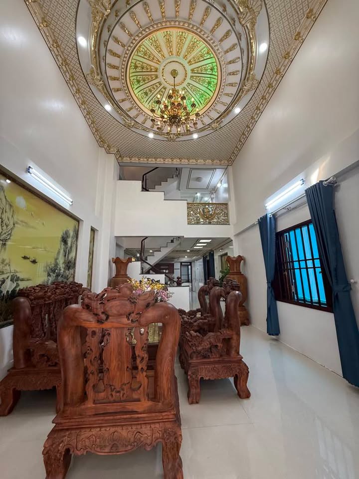 Nhà mặt tiền Hiệp Thành 13, Quận 12, diện tích 333m², kinh doanh đa ngành nghề