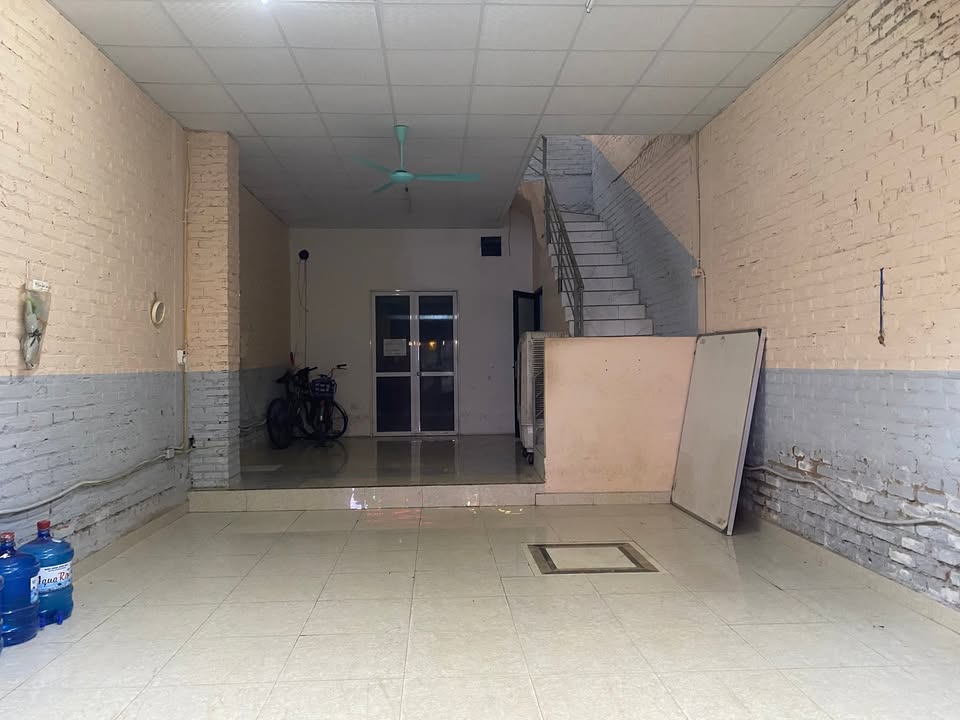 Nhà 5 tầng cho thuê KĐT Đô Nghĩa 75m² giá chỉ 12 triệu - Thích hợp kinh doanh và văn phòng!