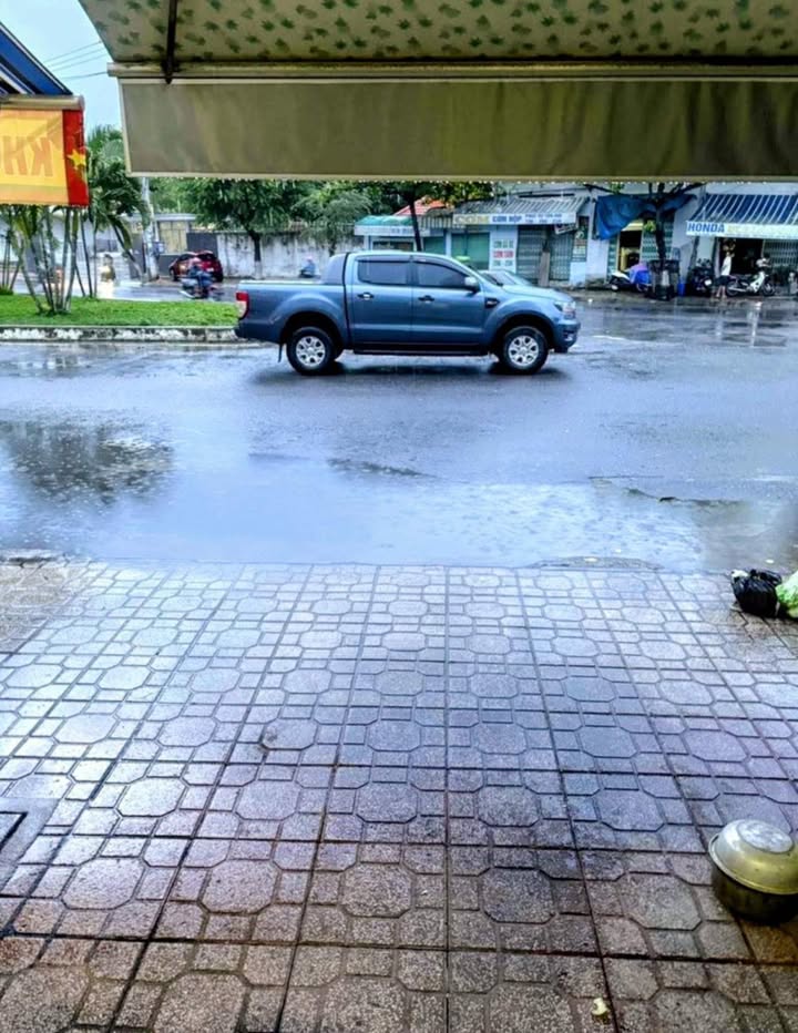 Nhà mặt tiền Phước Long 29m² giá 4.1 tỷ - Vị trí kinh doanh lý tưởng!