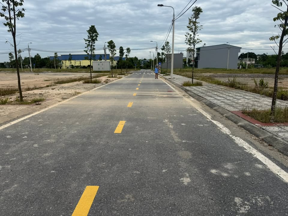 Đất nền tại khu đô thị Nhà Vác, Lâm Thao 100m² - Giá chỉ 1.3 tỷ, đầu tư sinh lời!