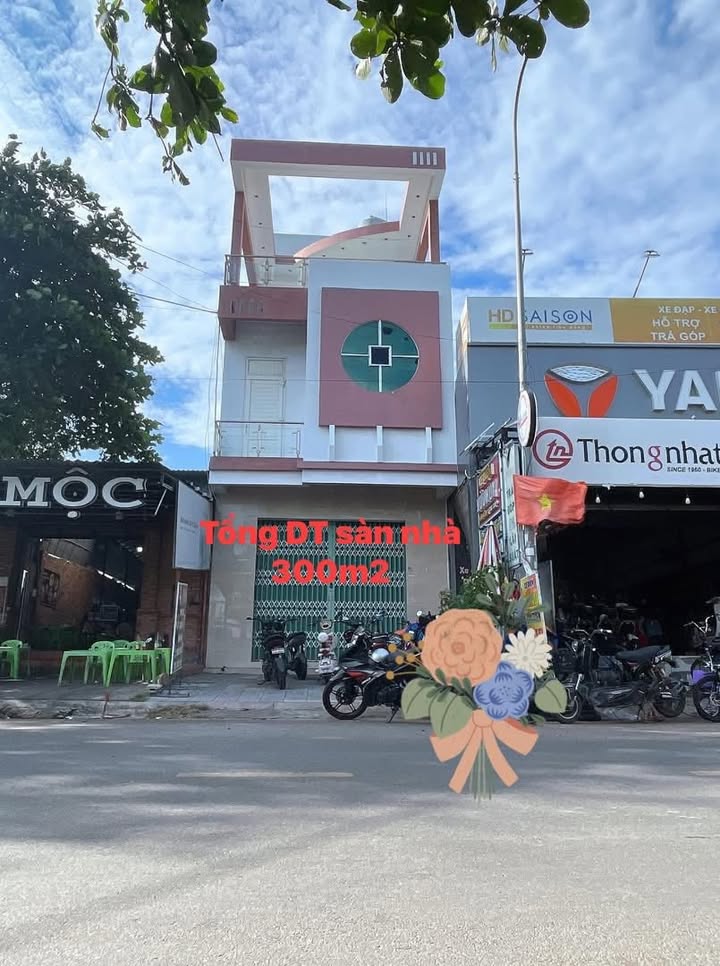 Bán đất mặt tiền đường Quang Trung, Phan Rí Cửa 100m² - Kinh doanh sầm uất, giá thỏa thuận!