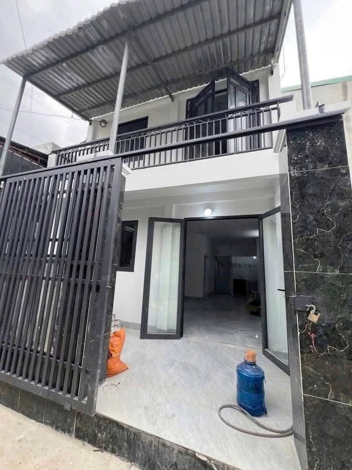 Nhà 1 trệt 1 lầu tại Bình Chuẩn, Thuận An 57m² - Sổ đỏ chính chủ, giá thỏa thuận!