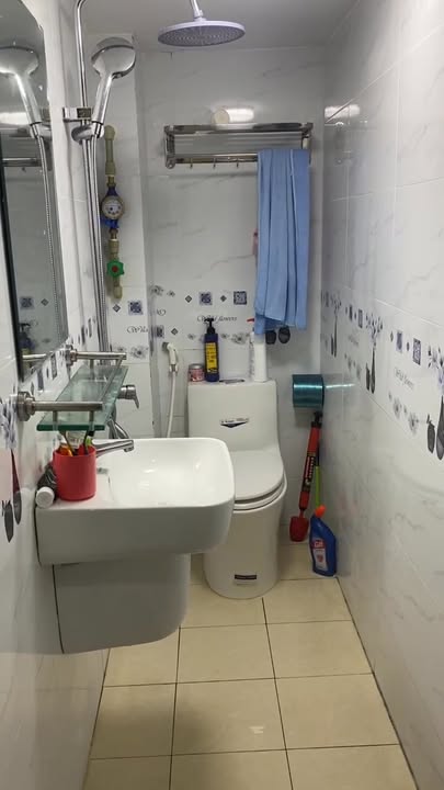 Phòng cho thuê tại Đầu ngõ 376 Đường Bưởi 3.5 triệu - Full nội thất, sẵn sàng vào ở!