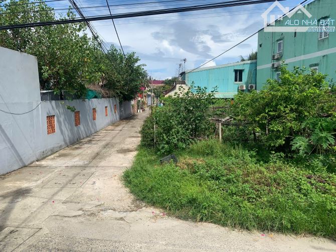 Bán lô đất lô góc Nguyễn Phước Chu 143m² giá 1.88 tỷ - Cơ hội đầu tư hiếm có!