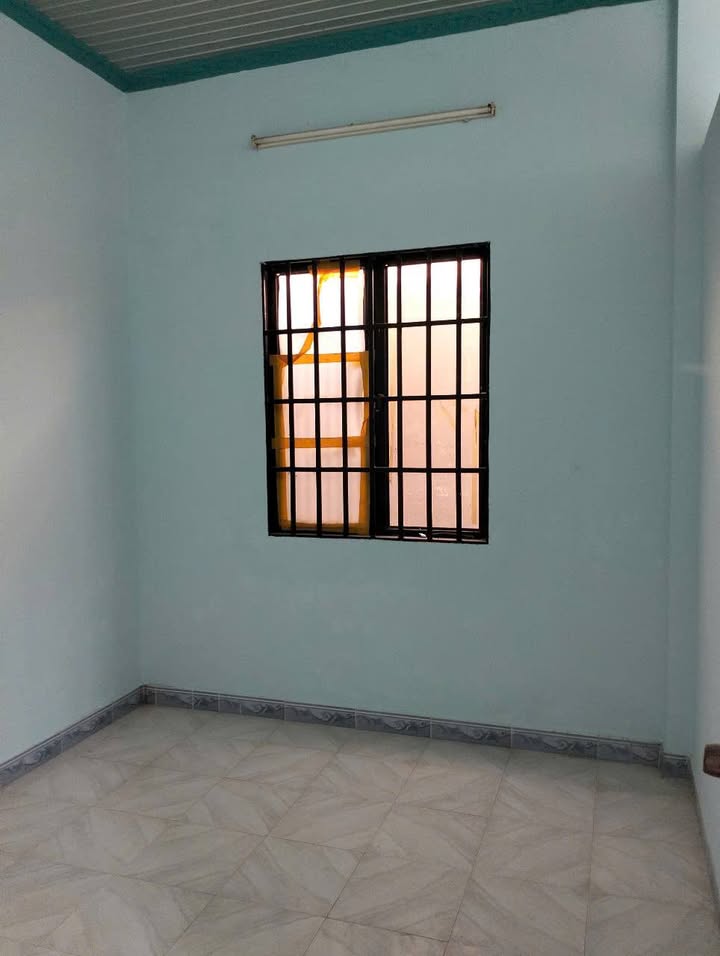 Nhà mặt tiền đường TL 7, xã An Nhơn Tây, diện tích 900m² - Giá chỉ 4 triệu/tháng!