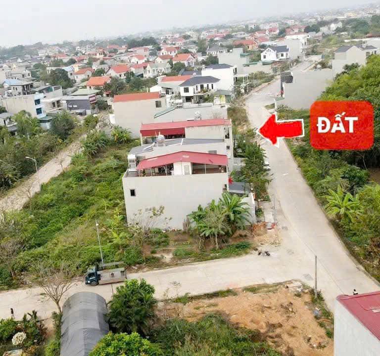 Đất nền Vĩnh Yên 100m² giá 2.8 tỷ - Nằm trên trục kinh doanh sầm uất!