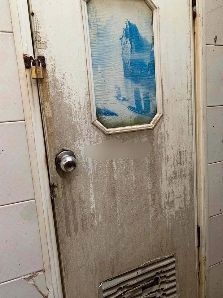 Cho thuê mặt bằng kinh doanh phố Nam Ngư 13m² - Phù hợp mọi mặt hàng!