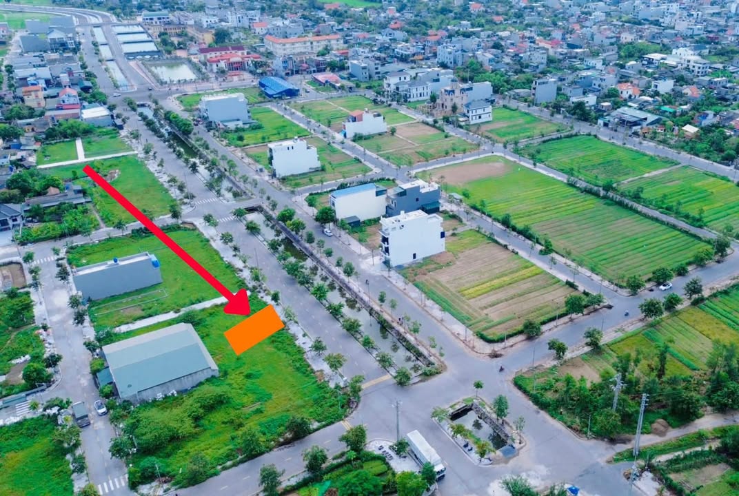 Đất liền kề Đại lộ Hùng Vương 200m² giá chỉ 5 tỷ - Cơ hội đầu tư hiếm có!