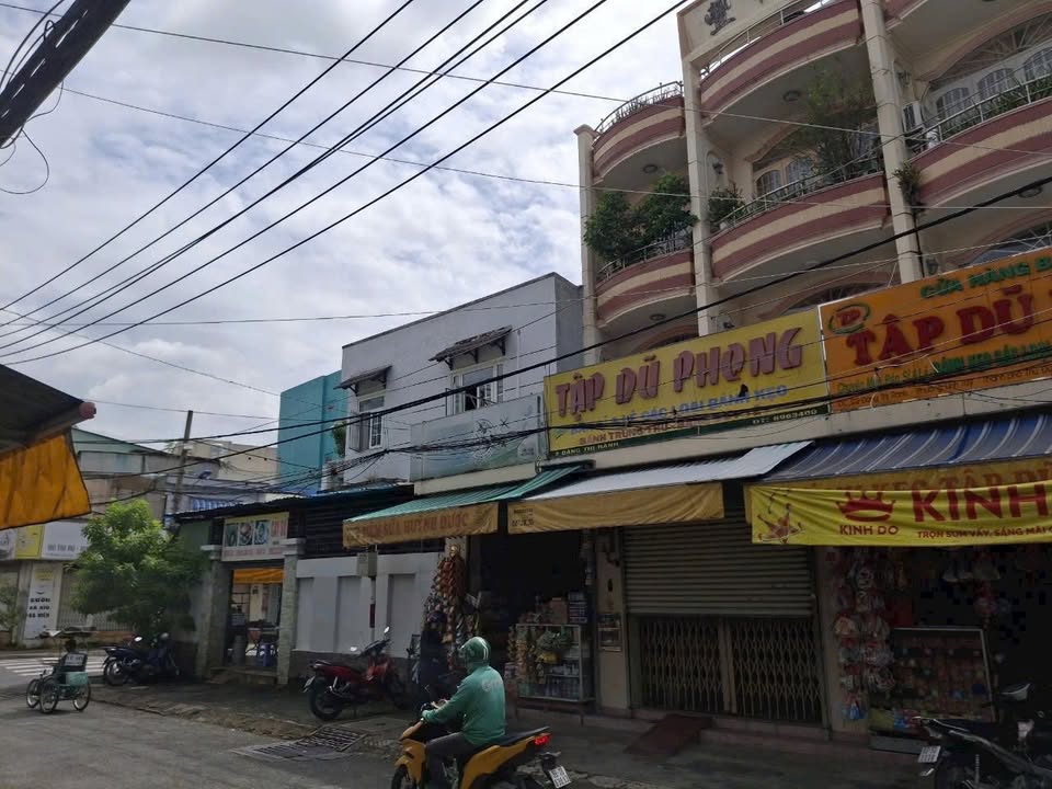 Bán gấp FrontHouse mặt tiền Đặng Thị Rành, Thủ Đức 113m² chỉ 12 tỷ - Cơ hội đầu tư hấp dẫn!