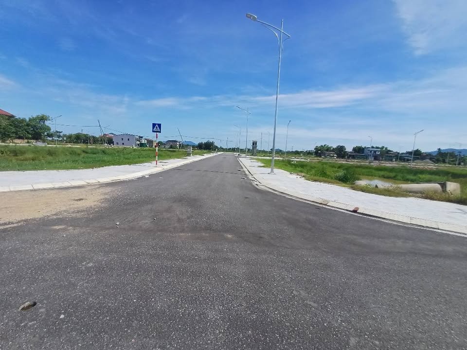 Đất nền Thạch Hà 144m² giá thương lượng - Vị trí đẹp, giao thông thuận lợi!