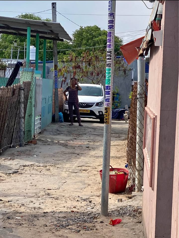 Đất thổ cư Mũi Né 200m² chỉ 1.3 tỷ - View biển tuyệt đẹp!