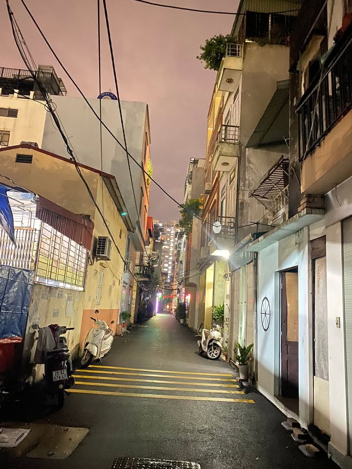 Đất Bồ Đề Long Biên 48m² giá 9.1 tỷ - Kinh doanh thuận lợi, ô tô đỗ cửa!