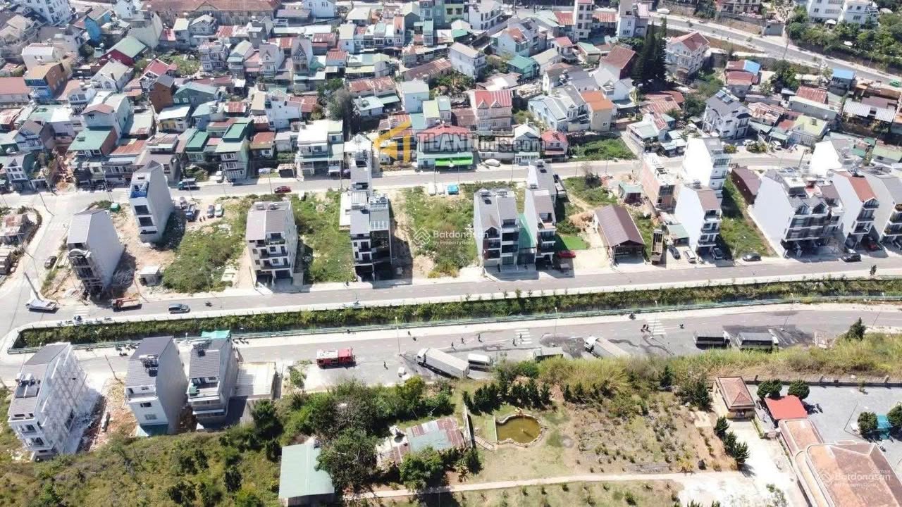 Đất mặt tiền đường Phạm Hồng Thái, Đà Lạt 87.75m² giá 9.2 tỷ - Cơ hội đầu tư tuyệt vời!