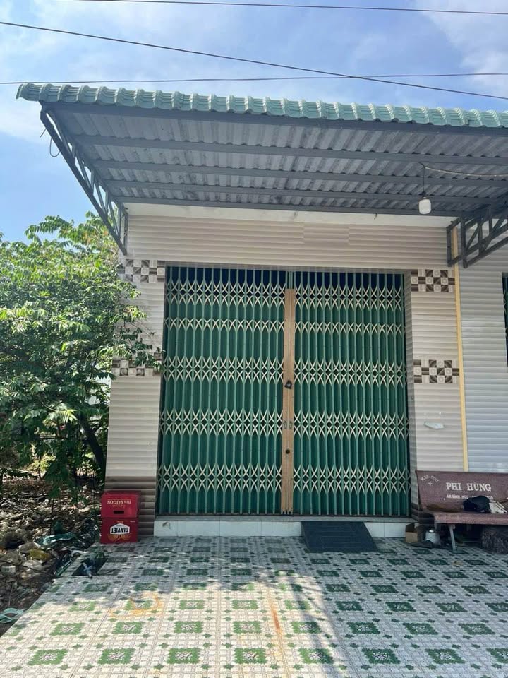 Nhà 1 trệt 1 lửng KDC TT Mỹ Thọ 72m² giá 1.3 tỷ - Nhà đẹp, chính chủ bán gấp!