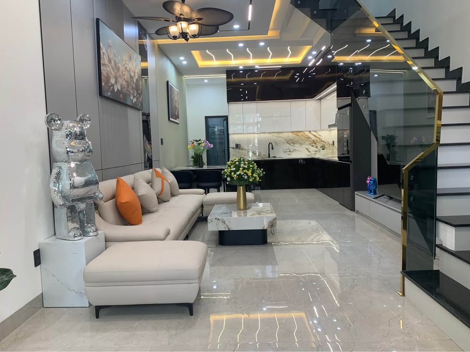 Nhà mặt tiền Đường 5m5, Thanh Khê, Đà Nẵng, 80m² - Thiết kế hiện đại, full nội thất!