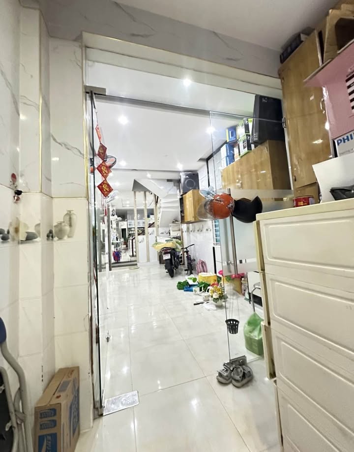 Nhà 2 tầng Đặng Thùy Trâm, Hải Châu, 81m² giá 5.9 tỷ - Sổ hồng chính chủ!