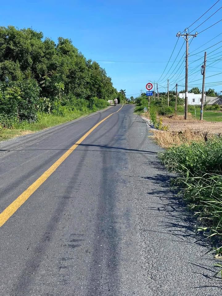 Đất nền mặt tiền Đường Thuận Hoà-Xiêm Cán, Vĩnh Trạch 540m² giá 1.05 tỷ - Cơ hội đầu tư hấp dẫn!