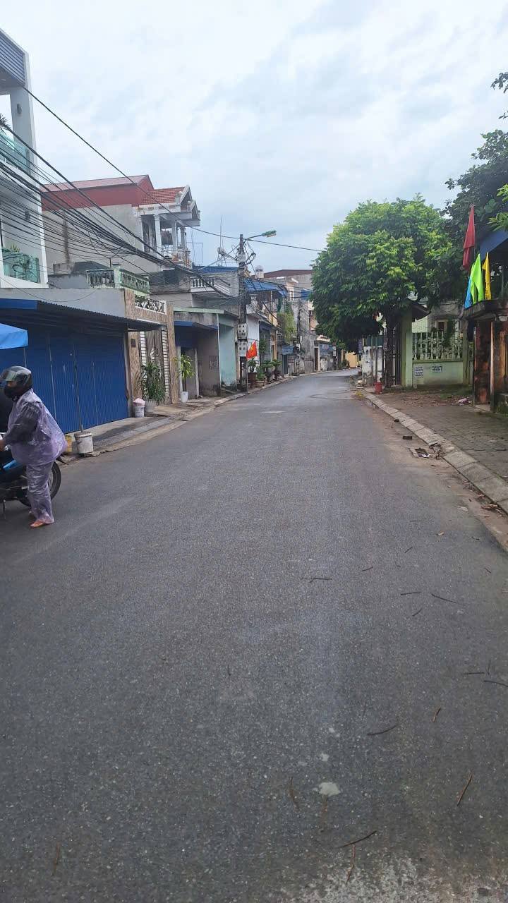 Nhà cấp 4 lô góc tại 27 ngõ 368 Tô Hiến Thành, giá chỉ 1.05 tỷ - Sổ đỏ chính chủ!