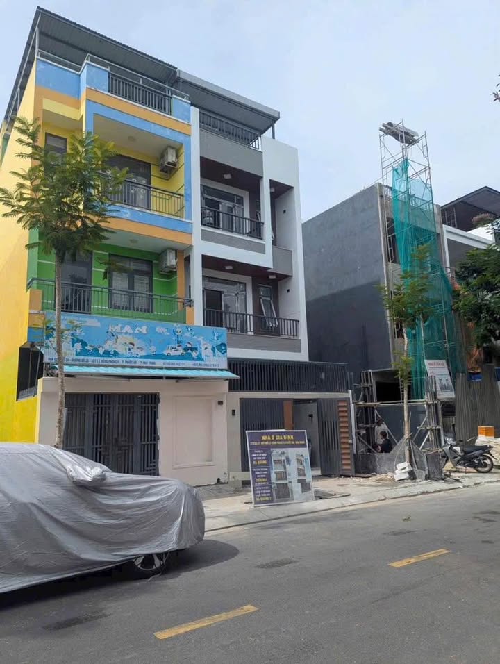 Nhà 3 tầng KĐT Hà Quang II Nha Trang 101m² giá 8.2 tỷ - Cơ hội đầu tư hiếm có!