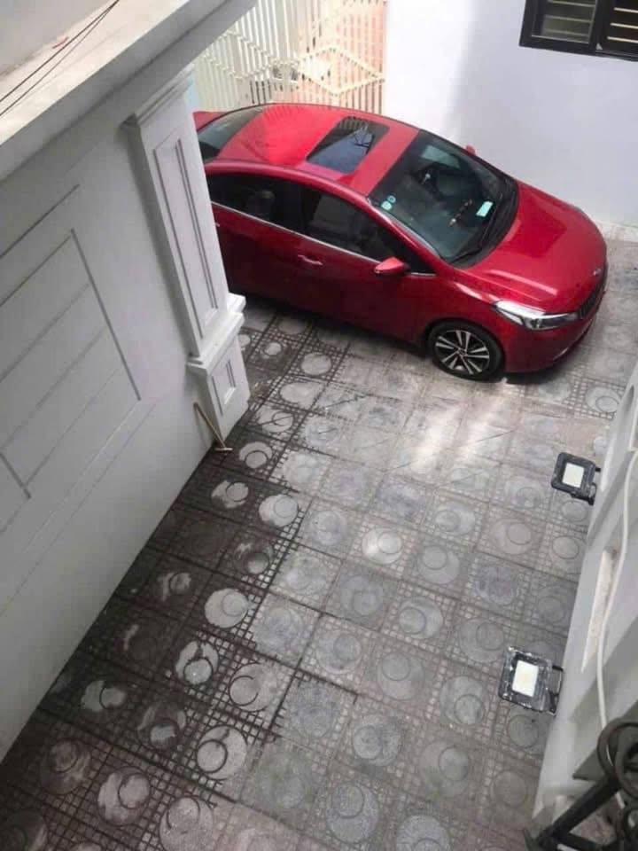 Nhà cho thuê nguyên căn Thạch Bàn Long Biên 35m² - Sang trọng, đầy đủ nội thất