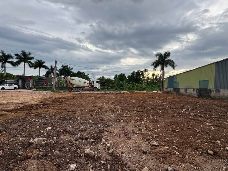 Đất nền Móng Cái 86m² giá chỉ từ 300 triệu - Đường ô tô vào thoải mái!