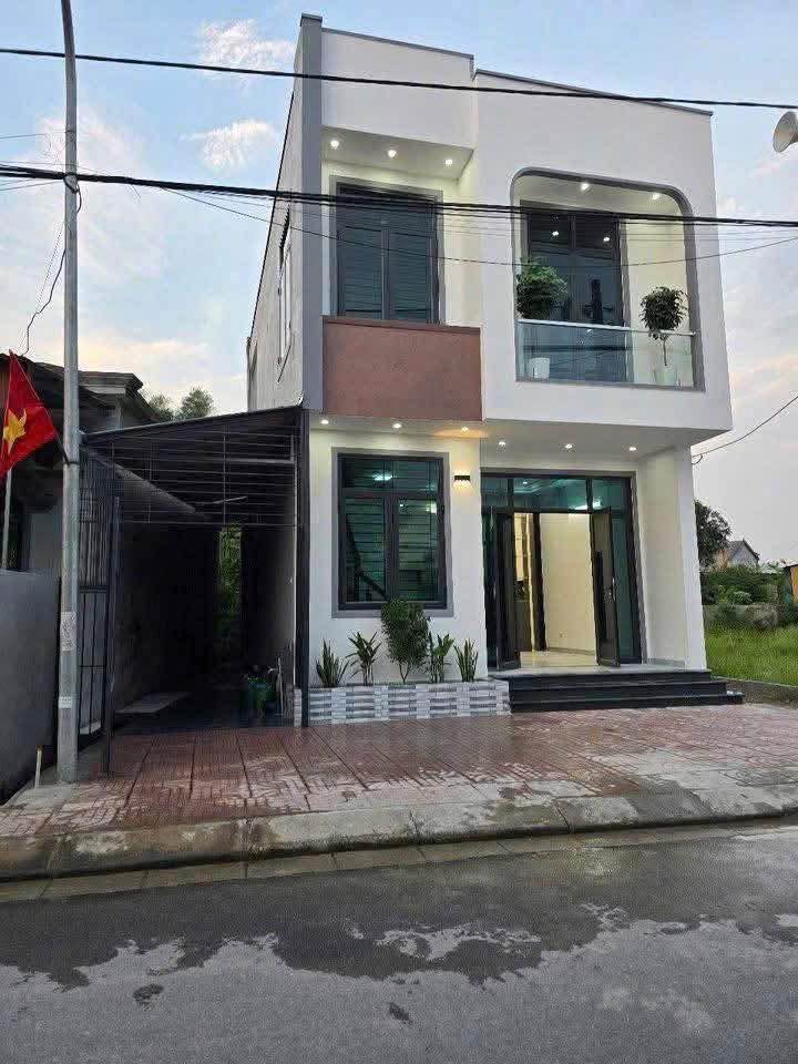 Nhà cho thuê mặt đường Trần Khánh Dư, Vinh 2 tầng, giá 7 triệu - Nhà mới xây hiện đại!