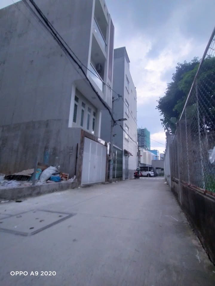 Nhà Mặt Phố Cây Keo, Thủ Đức 64m² giá 16 triệu - Nội thất cao cấp, thuận tiện mở văn phòng!