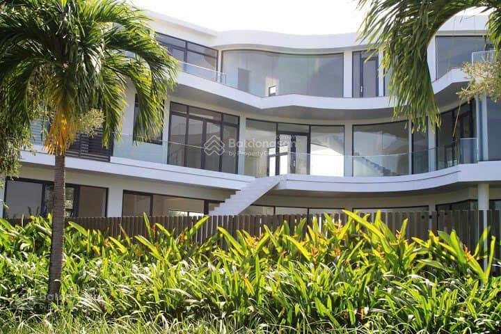 Bán biệt thự đơn lập Lucasta Villa Khang Điền 798m² giá 78 tỷ - Hồ bơi riêng, chính chủ thương lượng