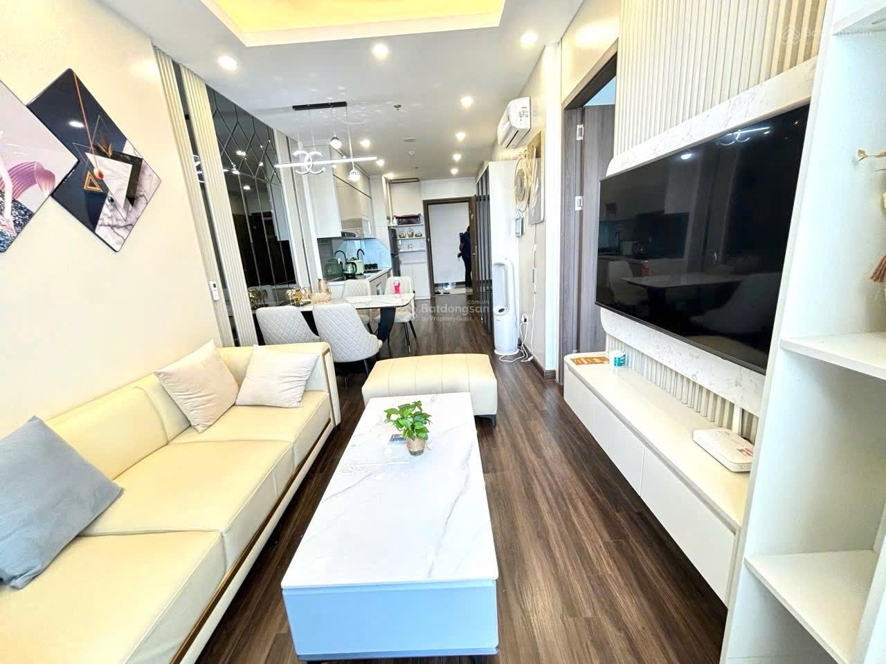 Căn hộ Hoàng Huy Commerce 72.2m² giá 2.6 tỷ - Đầu tư sinh lời với hợp đồng thuê 11 triệu/tháng!